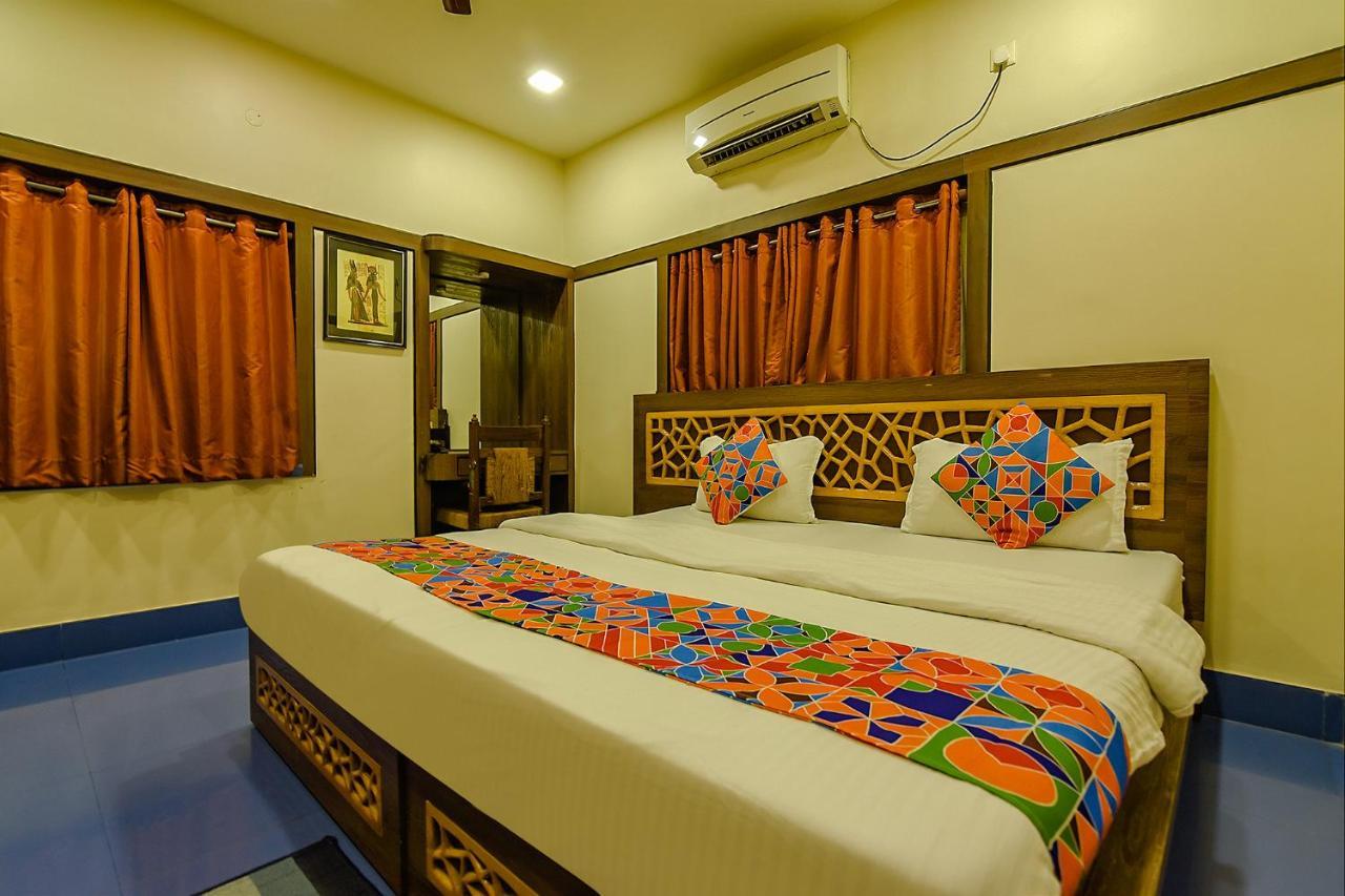 Fabexpress Shivalya Hotel Колката Екстериор снимка
